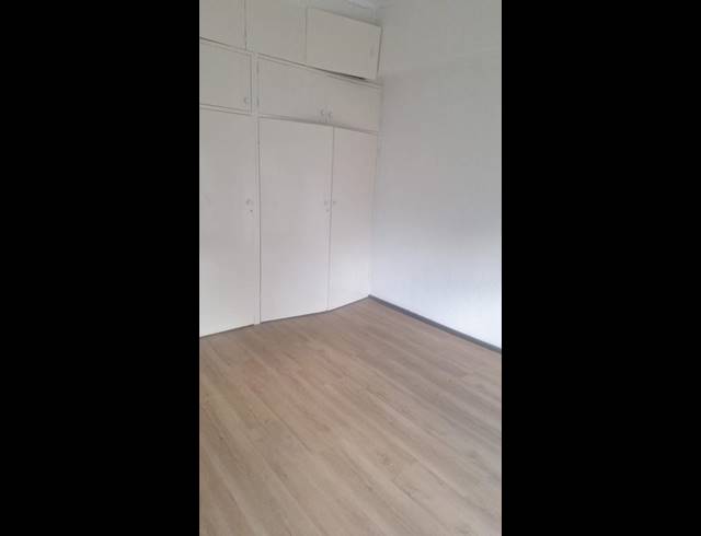 2 BEDROOM PROPERTY TO RENT IN FLORIDA